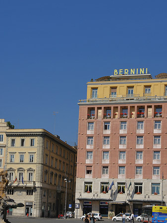 Piazza Barberini Fotos