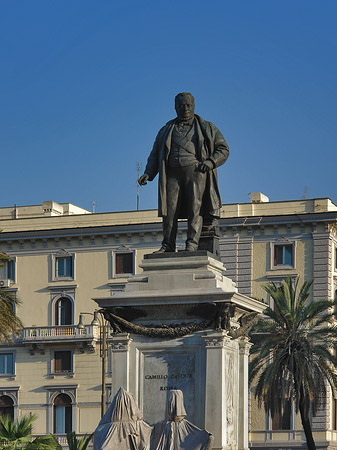 Camillo Benso Graf von Cavour Foto 