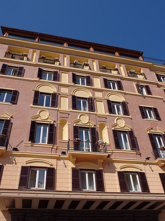 Fotos Gebäude an der Spanischen Treppe