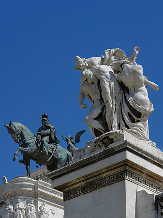 Fotos Bronzestatue von Victor Emmanuel | Rom