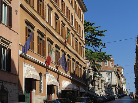 Piazza Barberini Foto 