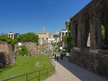 Fotos Weg ins Forum Romanum