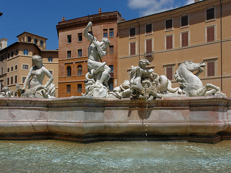 Neptunbrunnen