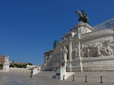 Foto Bronzestatue von Victor Emmanuel - Rom